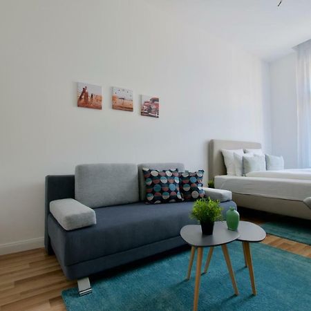 Standard Apartment By Hi5 - Anker 1 Budapest Exterior photo