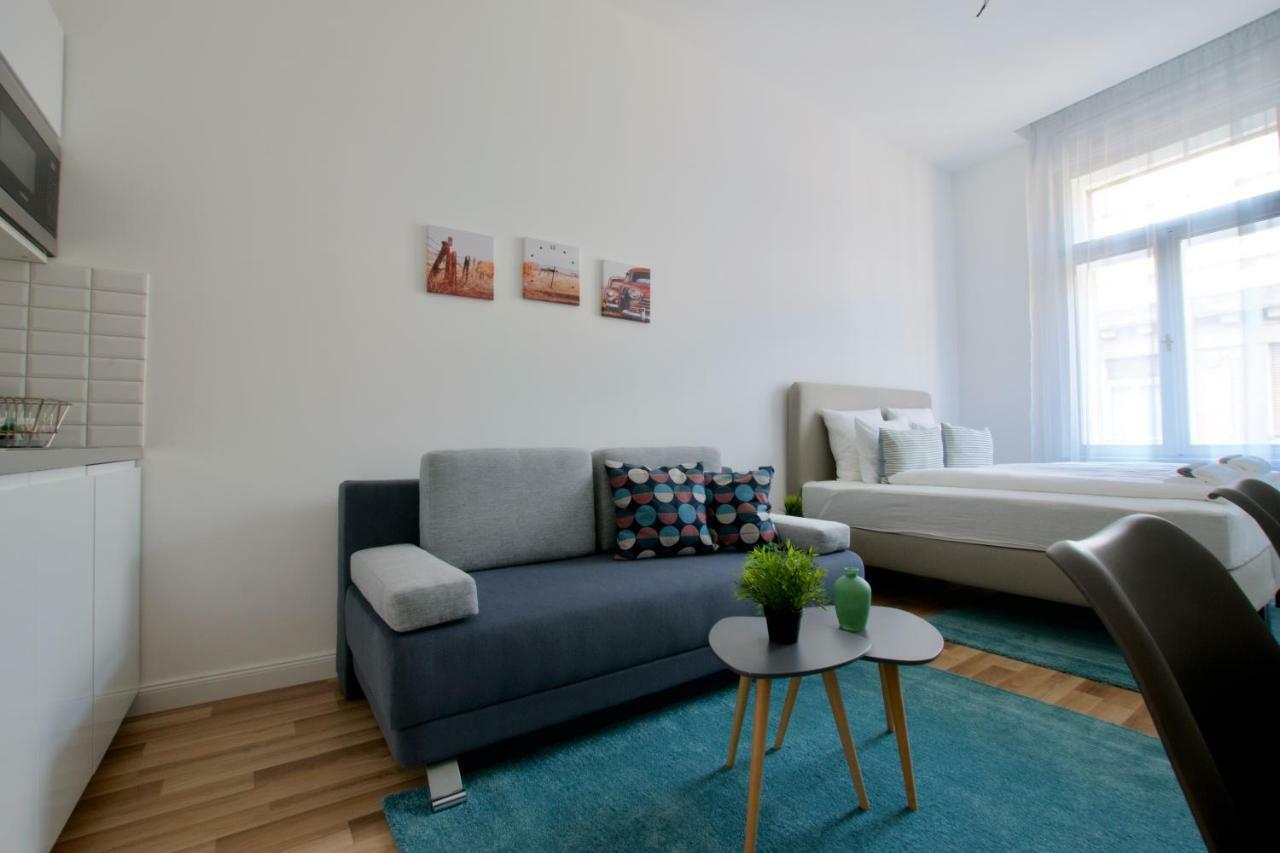 Standard Apartment By Hi5 - Anker 1 Budapest Exterior photo