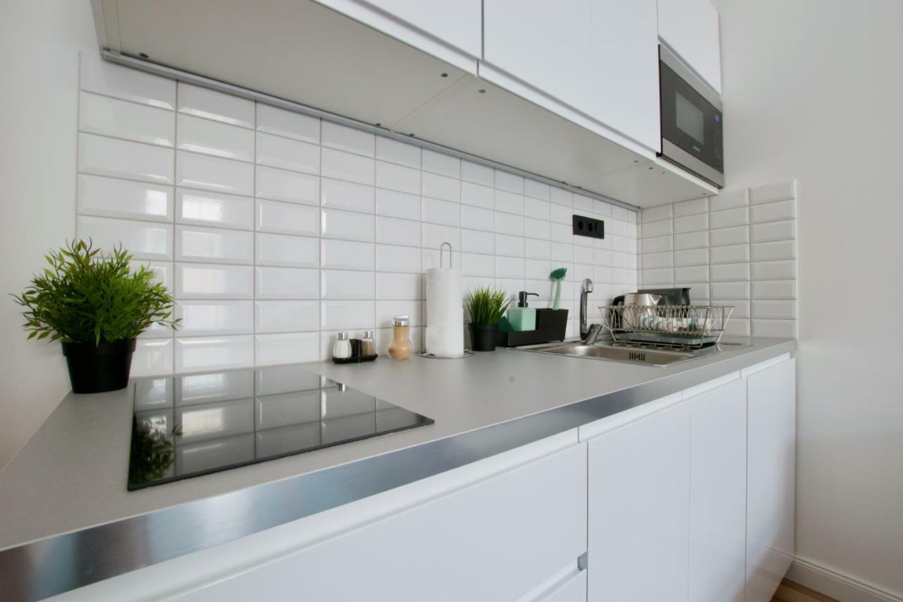 Standard Apartment By Hi5 - Anker 1 Budapest Exterior photo