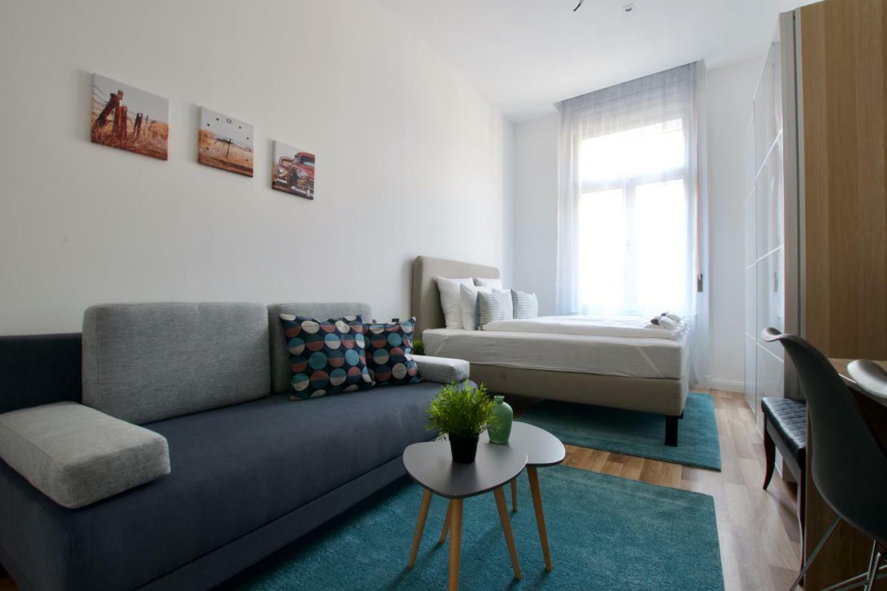 Standard Apartment By Hi5 - Anker 1 Budapest Exterior photo